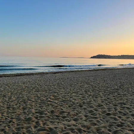 Maison A 150m De La Plage, 1200m2 Jardin בית נופש *