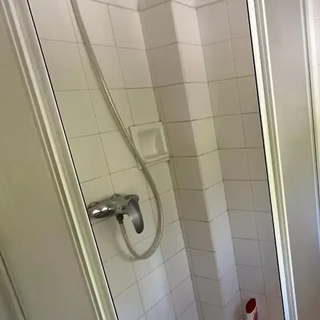 Maison A 150m De La Plage, 1200m2 Jardin * كافالير سور مير